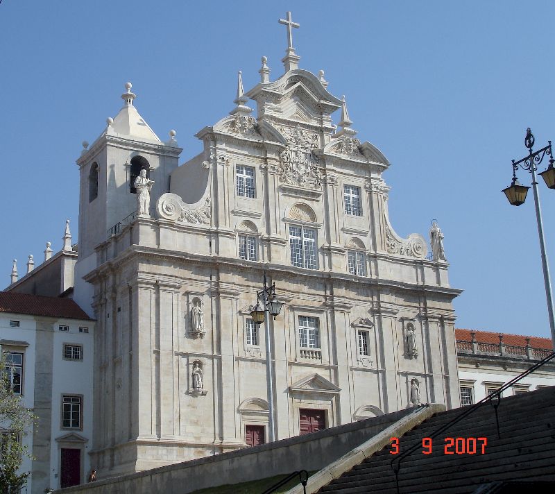 Coimbra : la nouvelle et l’ancienne Sé, des ruelles en escaliers et le couvent de Santa Clara