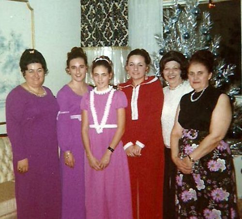 Quelques femmes de la grande famille des Pichette