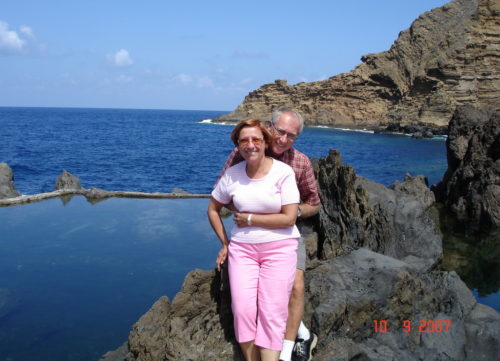 10 septembre 2007, au bord d'une piscine naturelle à Porto Moniz sur l'île de Madère au Portugal.