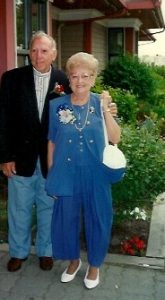 Le 13 juillet 1996, Rolland et Réjane en route pour une petite fête pour leur 50e anniversaire de mariage!