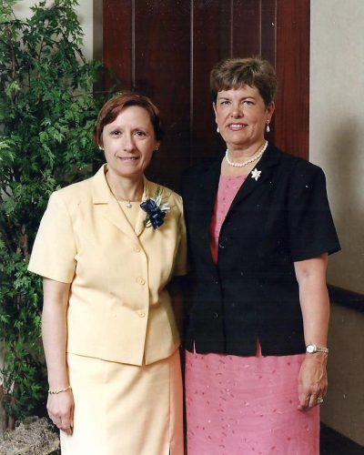 Céline et Louise Gagnon-Hotte, sa patronne à l'Hôpital du Sacré-Coeur