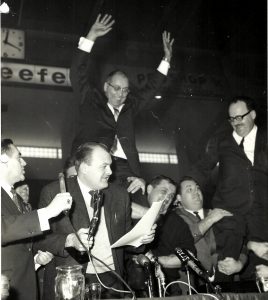 Puis vint un temps où il devient président du syndicat des fonctionnaires municipaux de la Ville de Montréal!