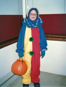 Une autre fête de l'Halloween où Marc-André profite des talents de couturière de sa grand-maman Hélène!