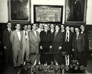 Papa avec Jean Drapeau-001