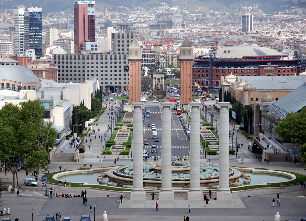 Avinguda de la Reina Maria Cristina, Barcelone, Espagne