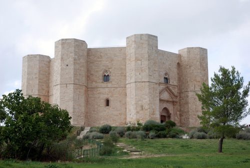 Château Castel del Monte, Pouilles, Italie