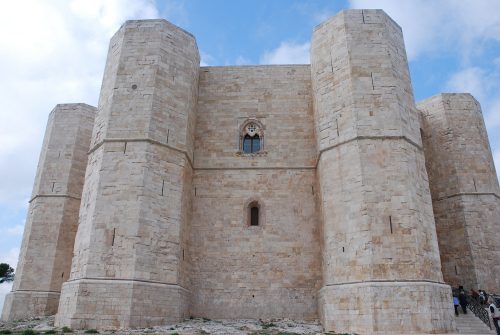 Castel del Monte, Pouilles, Italie