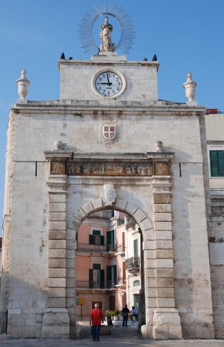 Porte de la vieille ville de Bitonto