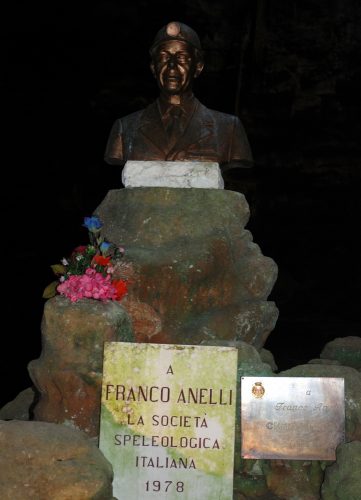 Franco Anelli, Castellana Grotte, Pouilles, Italie