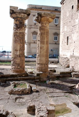 Temple dédié à Poséidon, Tarente, Pouilles, Italie