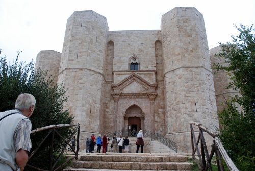 Castel del Monte, Pouilles, Italie
