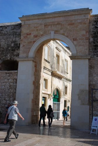 Porta Alfonsina, Otrante, Pouilles, Italie