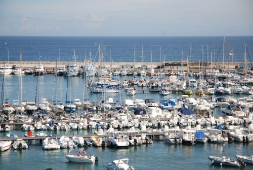 Bord de mer, Otrante, Pouilles, Italie