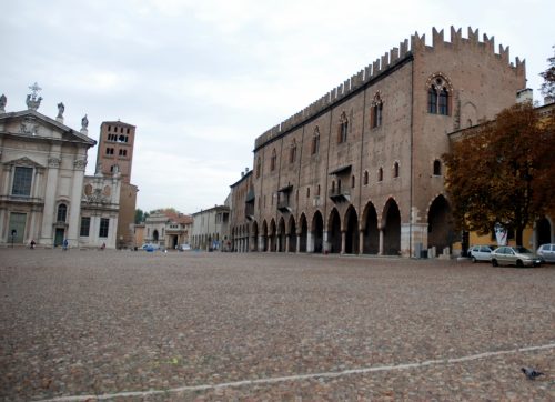 Piazza Sordello, Mantoue, Lombardie, Italie.