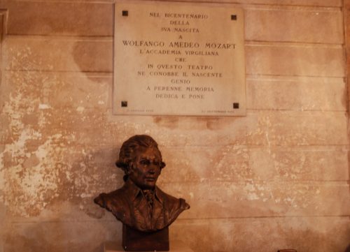Buste de Wolfang Amadeus Mozart, Teatro Scientifico, Mantoue, Lombardie, Italie