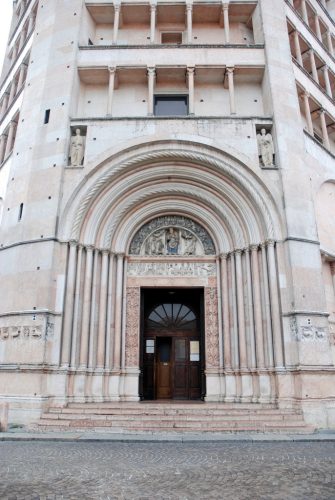 Baptistère de la cathédrale de Parme, Émilie-Romagne, Italie