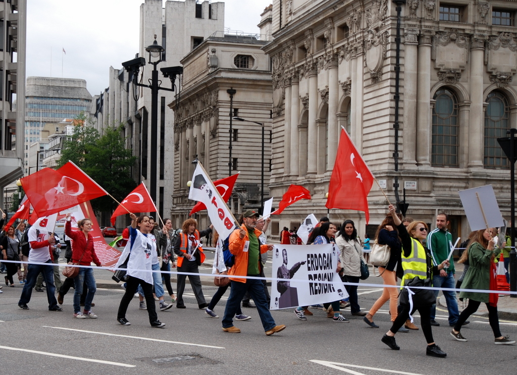 Londres: Trafalgar Square, Buckingham Palace, des manifestations et des monuments! (2e partie)