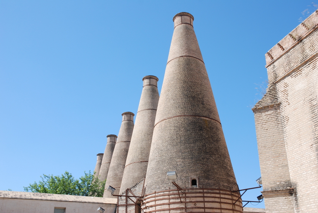 Anciens fours de la fabrique de céramiques de Charles Pickman, Séville, Espagne