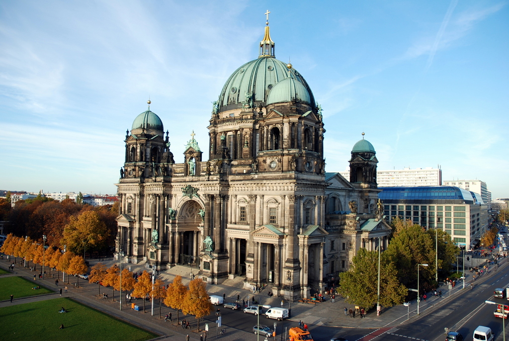 Promenade dans Berlin… Unter den Linden 2e partie : l’Altes Museum, la Berliner Dom, la Humboldt Box !
