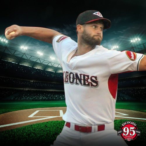 Chris Leroux, Leones del Escogido, Ligue d'hiver de République dominicaine
