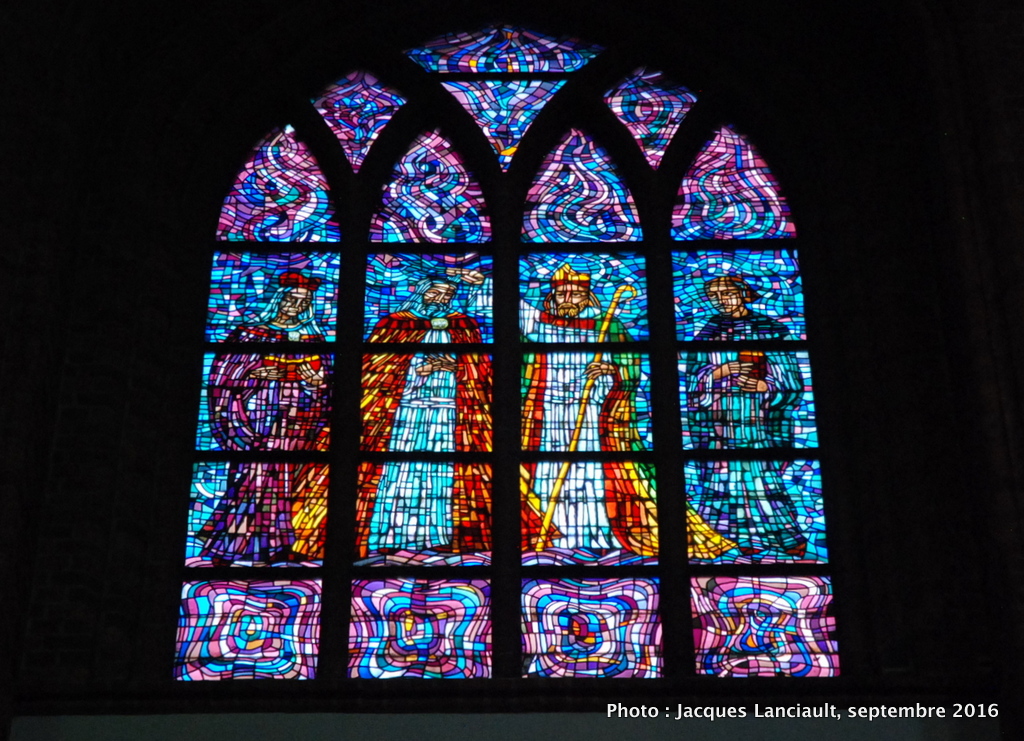 Vitraux de la cathédrale Saint-Pierre et Saint-Paul de Poznań, Pologne