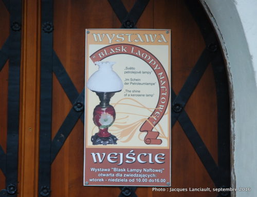 The Shine of a Kerosene lamp, Brzeg, Pologne