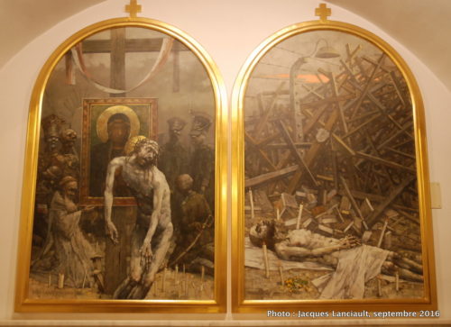 Golgota ​Jasnogórska de Jerzy Duda-Gracz, sanctuaire de Jasna Góra, Częstochowa, Pologne