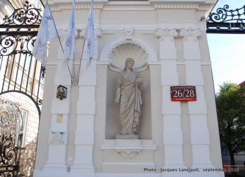 Université de Varsovie, Pologne