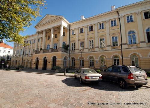 Université de Varsovie, Pologne