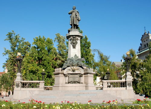 Monument à Adam Mickiewicz, Varsovie, Pologne