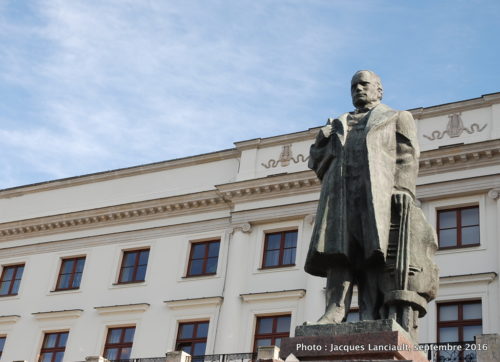 Monument Stanisław Moniuszko, Varsovie, Pologne