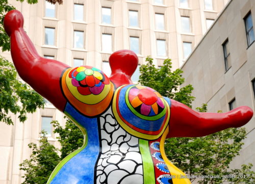 Nana danseuse, Niki de Saint Phalle, Balade pour la Paix, Montréal, Québec