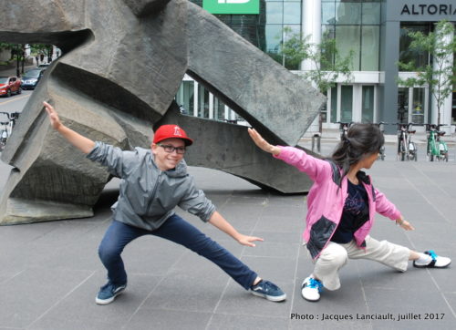 Sculptures de Ju Ming, Quartier international, Montréal, Québec