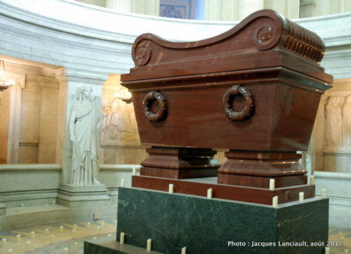 Tombeau de Napoléon, Dôme des Invalides, Paris, France