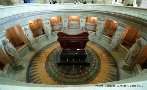 Tombeau de Napoléon, Dôme des Invalides, Paris, France