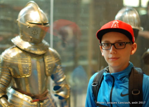 Musée des armes et armures anciennes, Hôtel des Invalides, Paris, France