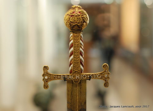Musée des armes et armures anciennes, Hôtel des Invalides, Paris, France