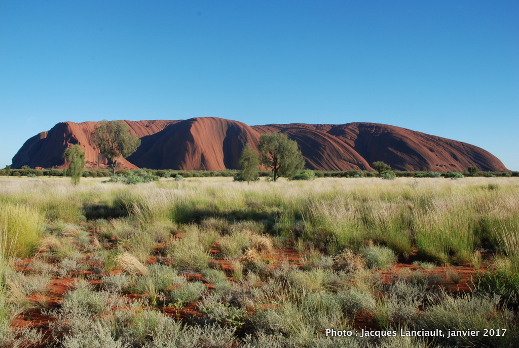 Mont Uluru-Ayers Rock, Territoire du Nord, Australie