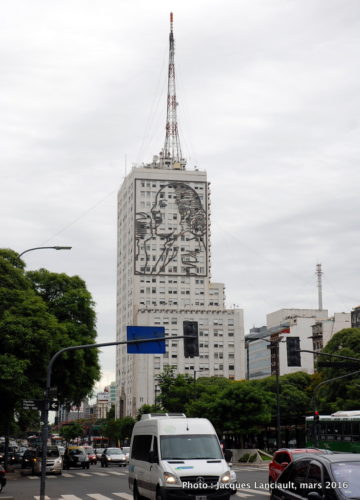 Portrait d’Eva Duarte de Perón, Avenida 9 de julio, Buenos Aires, Argentine