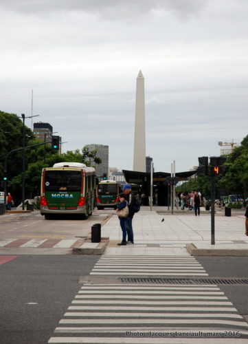 Obelisco, Avenida 9 de julio, Buenos Aires, Argentine