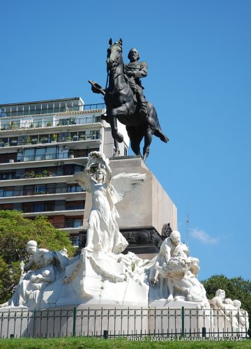 Bartolomé Mitre, Plaza Bartolomé Mitre, Buenos Aires, Argentine