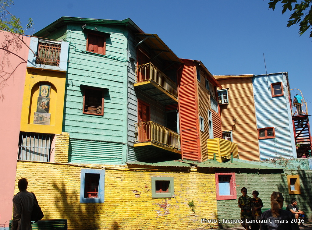 Buenos Aires : le mythique quartier de La Boca…