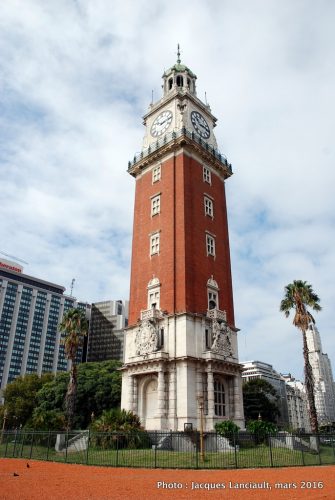Torre Monumental, Plaza Fuerza Aérea Argentina, Retiro, Buenos Aires, Argentine