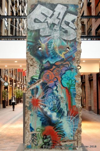 Segment du Mur de Berlin, Montréal, Québec
