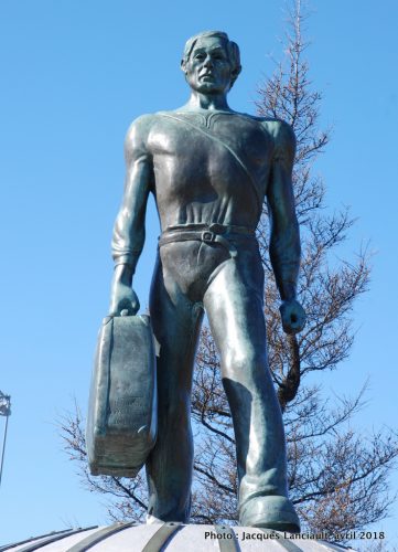 Monument à l’immigrant, U. Taccola et A. Zaccarella, Saint-Léonard, Montréal, Québec