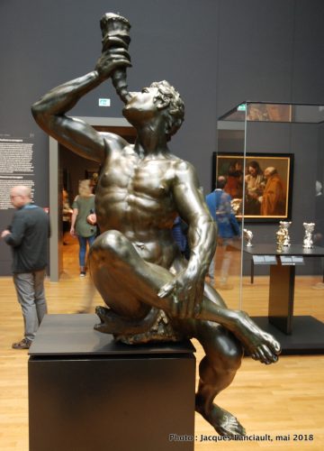 Triton soufflant une coquille de conque, Rijksmuseum, Amsterdam, Pays-Bas