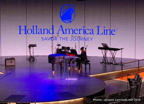 Naomi Edemariam, Ms Koningsdam, Holland America