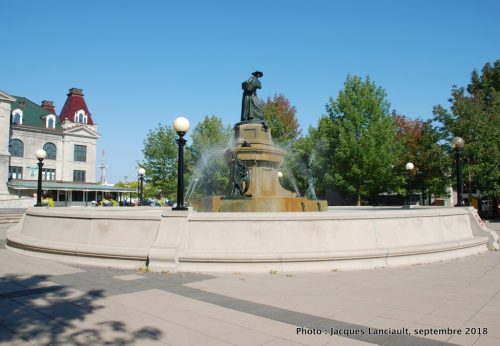 La fermière, fontaine allégorique, Alfred Laliberté, Montréal, Québec