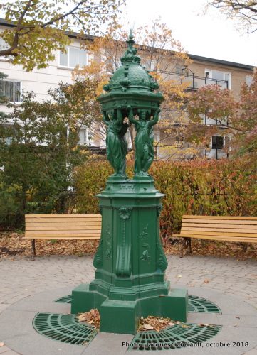 Fontaine Wallace, rue Cartier, Québec