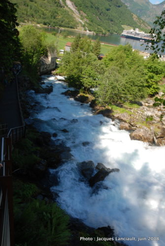 Cascade Storfossen, Geiranger, Norvège